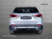Usata Mercedes GLA200 150 CV (110 kW) 2022 Argento SUV