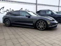 Usata Porsche Taycan Performance Package 350 kW (476 CV) 2022 Grigio Station wagon