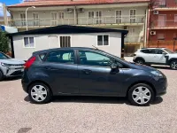 Usata Ford Fiesta 68 CV (50 kW) 2009 Grigio Berlina
