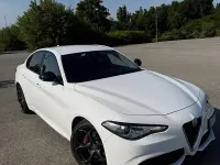 Usata Alfa Romeo Giulia 180 CV (132 kW) 2018 Bianco Berlina