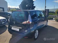 Usata Renault Scénic III 110 CV (80 kW) 2015 Nero metallizzato Monovolume