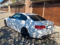 Usata BMW 320 Sport Line 184 CV (135 kW) 2010 Bianco Coupé