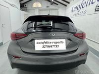 Usata Infiniti Q30 Premium 108 CV (79 kW) 2017 Grigio Berlina