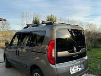 Usata Fiat Doblò Trekking 120 CV (88 kW) 2018 Grigio Monovolume