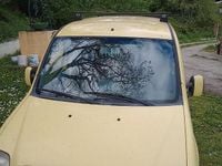 Usata Fiat Doblò 105 CV (77 kW) 2005 Giallo Monovolume