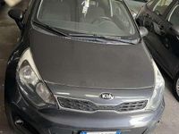 Usata Kia Rio Active 86 CV (63 kW) 2014 Berlina