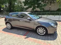 Usata Alfa Romeo Giulietta Distinctive 105 CV (77 kW) 2015 Grigio Utilitaria