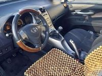 Usata Toyota Auris Sol 90 CV (66 kW) 2008 Utilitaria