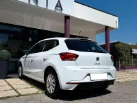 Usata Seat Ibiza Business 95 CV (69 kW) 2023 Bianco pastello Utilitaria