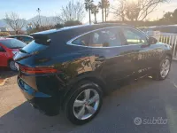 Usado Jaguar E-Pace R-Dynamic 150 CV (110 kW) 2019 Negro SUV