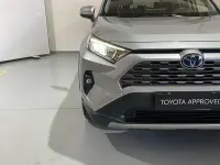 Usata Toyota RAV4 Hybrid 218 CV (160 kW) 2022 Argento SUV
