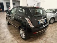 Usata Lancia Ypsilon 77 CV (56 kW) 2010 Nero Utilitaria