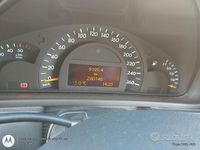 Usata Mercedes 220 143 CV (105 kW) 2002 Grigio Berlina