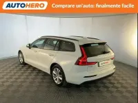 Usata Volvo V60 Momentum 150 CV (110 kW) 2019 Bianco Station wagon