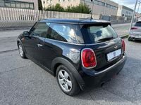 Usata Mini ONE 75 CV (55 kW) 2015 Nero Utilitaria