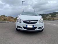 Usata Opel Corsa 95 CV (69 kW) 2011 Bianco Berlina