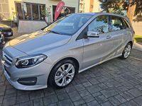 Usata Mercedes B180 Premium 109 CV (80 kW) 2018 Grigio Monovolume