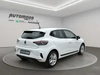 Usata Renault Clio 101 CV (74 kW) 2024 Bianco Utilitaria
