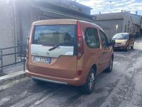 Usata Renault Kangoo 106 CV (77 kW) 2009 Arancione Station wagon