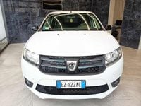 Usata Dacia Sandero Ambiance 75 CV (55 kW) 2015 Bianco Berlina