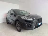 Usata Ford Kuga 152 CV (111 kW) 2021 Nero SUV