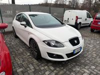 Usata Seat Leon FR 211 CV (155 kW) 2010 Bianco Utilitaria