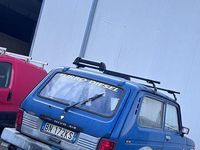 Usata Lada niva 75 CV (55 kW) 2000 SUV
