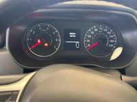 Käytetty Dacia Duster Comfort 116 HP (85 kW) 2023 Musta Katumaasturi
