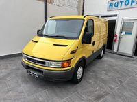 Usata Iveco Daily 89 CV (65 kW) 2003 Giallo