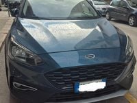 Usata Ford Focus 120 CV (88 kW) 2020 Blu Station wagon