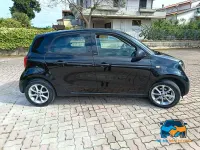 Usata Smart ForFour 71 CV (52 kW) 2017 Nero Utilitaria