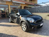 Usata Mini One D Countryman Business 90 CV (66 kW) 2014 Nero SUV