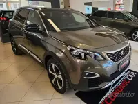 Usata Peugeot 5008 GT-line 131 CV (96 kW) 2019 Verde SUV