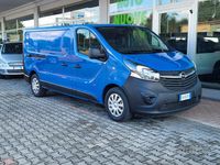 Usata Opel Vivaro Edition 145 CV (106 kW) 2018 Blu/azzurro Monovolume
