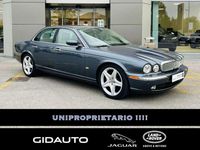 Usata Jaguar XJ Executive 207 CV (152 kW) 2007 Grigio Berlina