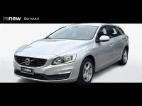 Usata Volvo V60 Momentum 150 CV (110 kW) 2018 Grigio chiaro Station wagon