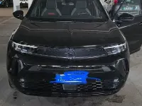 Usata Opel Mokka 131 CV (96 kW) 2022 Nero SUV