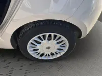 Usata Lancia Ypsilon Silver 95 CV (69 kW) 2016 Beige Utilitaria