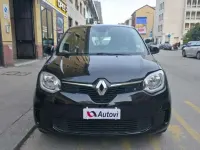 Usata Renault Twingo Urban Night 30 kW (42 CV) 2022 Nero Utilitaria