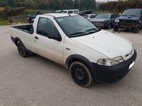 Usata Fiat Strada 80 CV (58 kW) 2003 Bianco Pick-up
