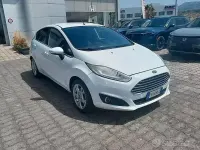 Usata Ford Fiesta Business Edition 75 CV (55 kW) 2017 Bianco Utilitaria