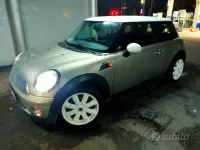 Usata Mini Cooper 120 CV (88 kW) 2006 Grigio Utilitaria