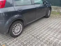 Usata Fiat Punto 65 CV (47 kW) 2010 Grigio Utilitaria