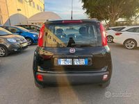 Usata Fiat Panda Lounge 69 CV (50 kW) 2017 Nero Utilitaria