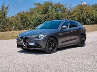 Usata Alfa Romeo Stelvio Executive 150 CV (110 kW) 2017 Grigio SUV