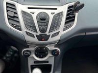 Usata Ford Fiesta Titanium 68 CV (50 kW) 2009 Berlina