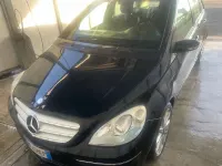 Usata Mercedes B180 109 CV (80 kW) 2009 Monovolume