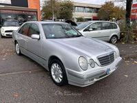 Usata Mercedes E200 Elegance 186 CV (136 kW) 2000 Grigio Berlina