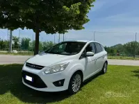 Usata Ford C-MAX Titanium 115 CV (84 kW) 2015 Bianco Monovolume