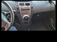 Usata Toyota Yaris 65 CV (47 kW) 2010 Utilitaria